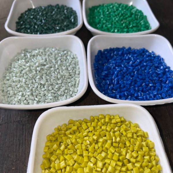 hdpe-reprocessed-granules-100pe-hdpe-prime-virgin-blow-injection-molding-vesma-gujarat-india-421